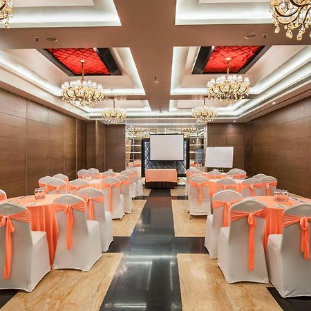 Hotel Satkar Grande Thane Buitenkant foto