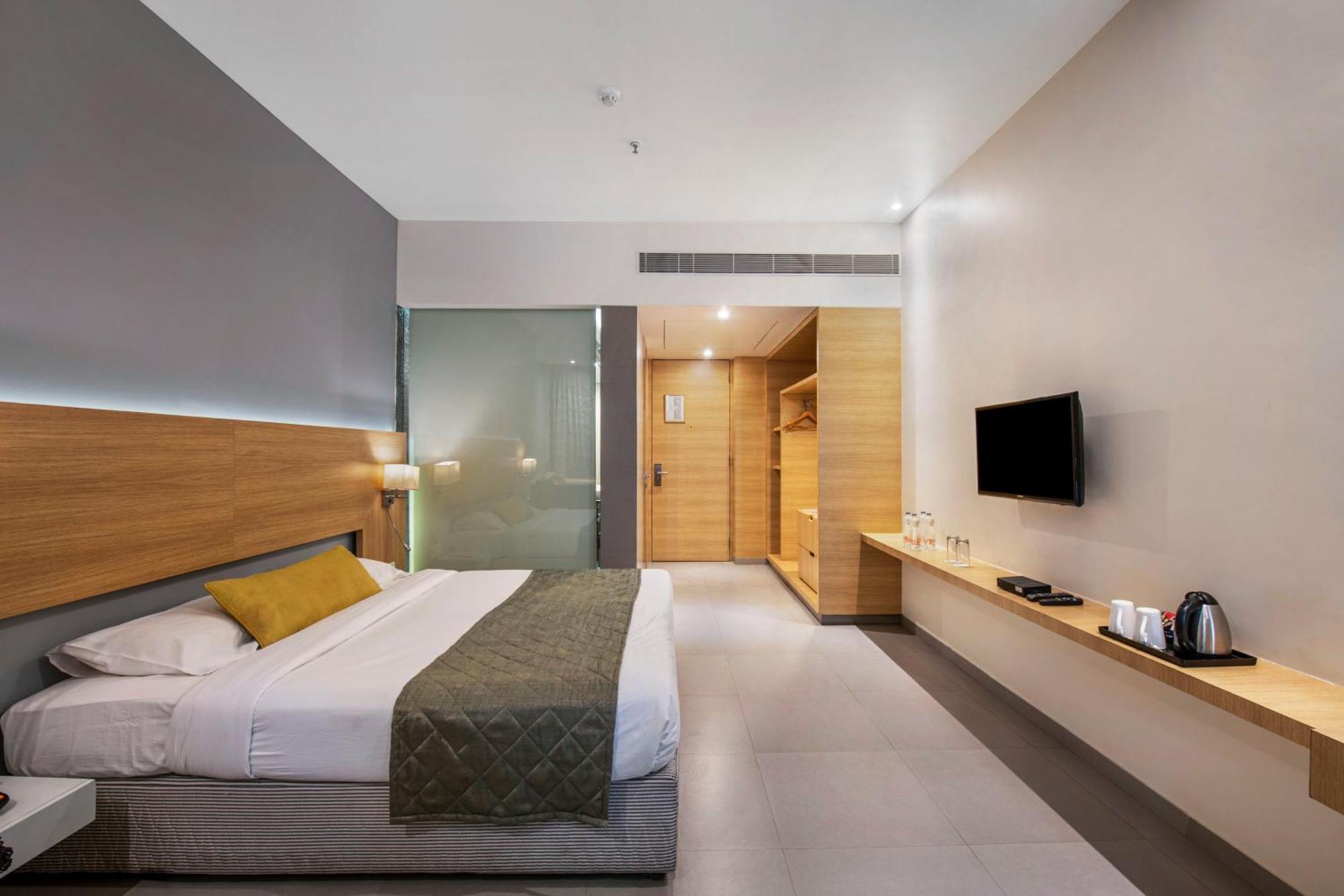 Hotel Satkar Grande Thane Buitenkant foto