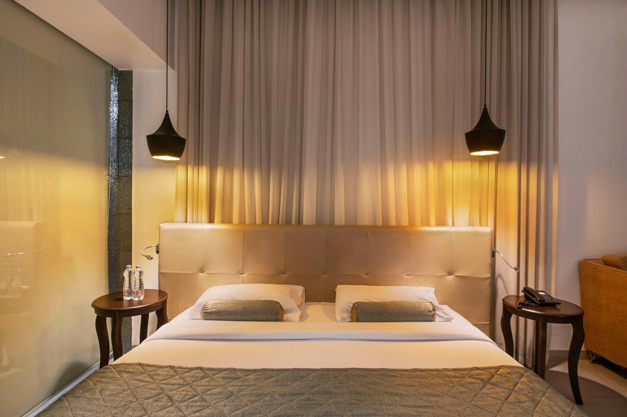 Hotel Satkar Grande Thane Buitenkant foto