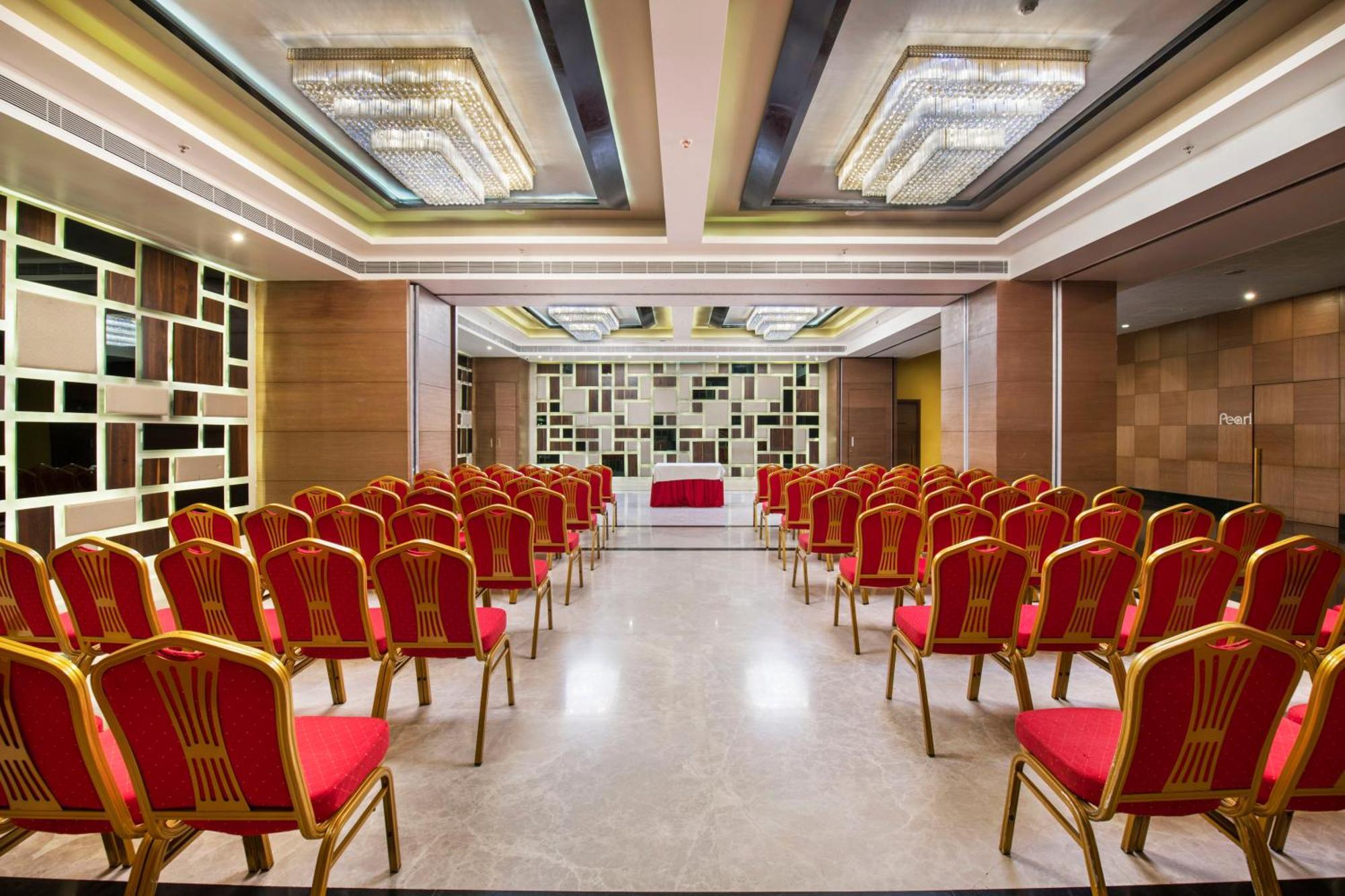 Hotel Satkar Grande Thane Buitenkant foto