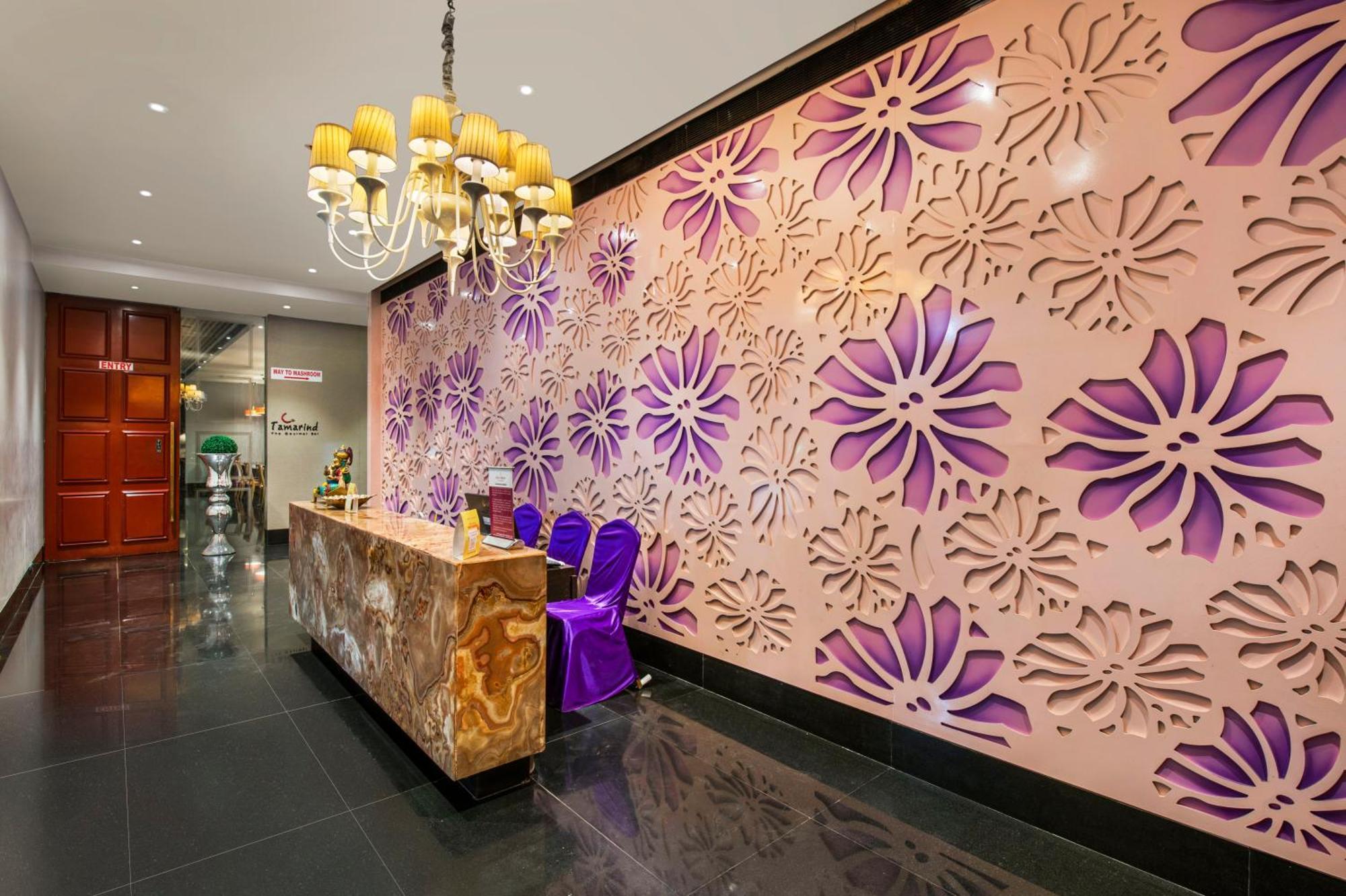 Hotel Satkar Grande Thane Buitenkant foto